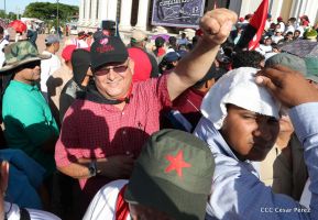 Homenaje al héroe del amor Bismarck Martínez