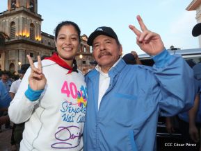 Homenaje al héroe del amor Bismarck Martínez