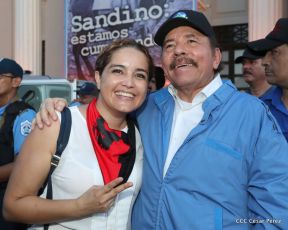 Homenaje al héroe del amor Bismarck Martínez