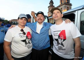 Homenaje al héroe del amor Bismarck Martínez