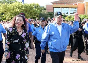 Homenaje al héroe del amor Bismarck Martínez