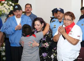 Homenaje al héroe del amor Bismarck Martínez