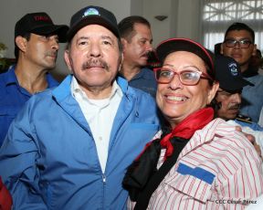 Homenaje al héroe del amor Bismarck Martínez