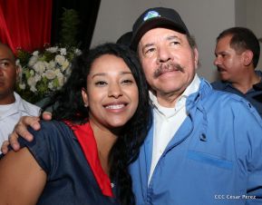 Homenaje al héroe del amor Bismarck Martínez