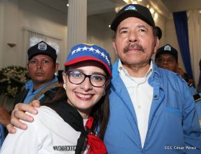 Homenaje al héroe del amor Bismarck Martínez