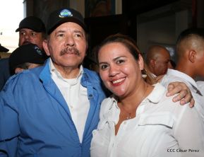 Homenaje al héroe del amor Bismarck Martínez