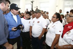 Homenaje al héroe del amor Bismarck Martínez