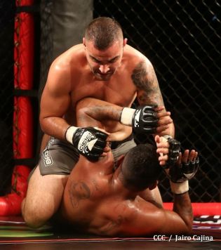 Combate Mayorga VS. Checho