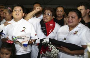 Homenaje al héroe del amor Bismarck Martínez