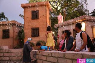 Familias visitan con devoción Ciudad Belén