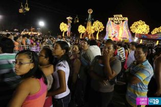 La unidad familiar brilla en Parque de la Niñez Feliz
