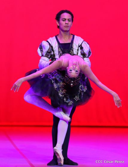 ¡Nicaragua en Puntillas!  XVI Gala Internacional de Ballet Clásico  