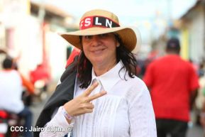 León celebra 40 aniversario de su liberación