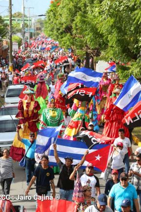 León celebra 40 aniversario de su liberación