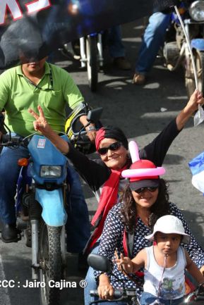 León celebra 40 aniversario de su liberación