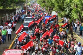 León celebra 40 aniversario de su liberación