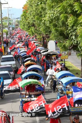 León celebra 40 aniversario de su liberación