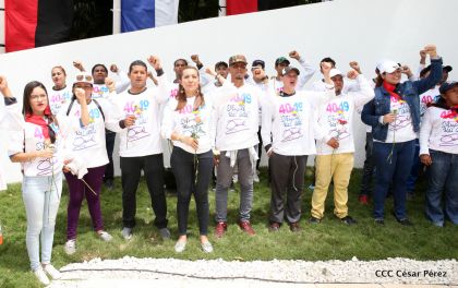 Comandante Carlos Fonseca, aquí estamos siempre luchando por la paz, porque queremos la paz