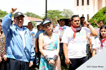 Comandante Carlos Fonseca, aquí estamos siempre luchando por la paz, porque queremos la paz
