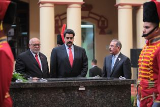 Presidente Daniel y Compañera Rosario participan en II Cumbre Extraordinaria ALBA-Petrocaribe