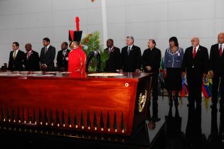 Presidente Daniel y Compañera Rosario participan en II Cumbre Extraordinaria ALBA-Petrocaribe