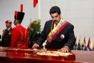 Presidente Daniel y Compañera Rosario participan en II Cumbre Extraordinaria ALBA-Petrocaribe