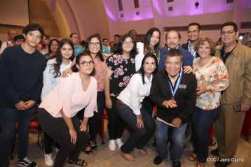 Homenaje a Alexis Argüello Tricampeón Mundial de Boxeo en el X Aniversario de su Tránsito a la Inmortalidad