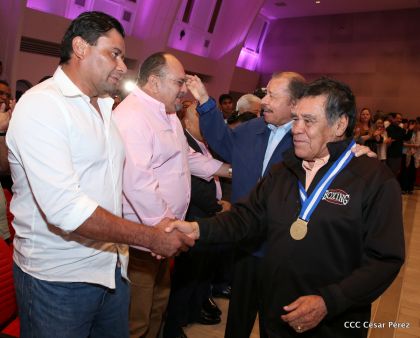 Homenaje a Alexis Argüello Tricampeón Mundial de Boxeo en el X Aniversario de su Tránsito a la Inmortalidad