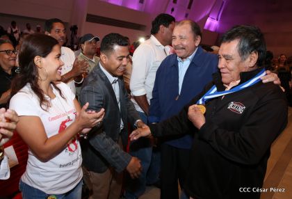Homenaje a Alexis Argüello Tricampeón Mundial de Boxeo en el X Aniversario de su Tránsito a la Inmortalidad
