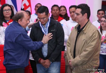 Homenaje a Alexis Argüello Tricampeón Mundial de Boxeo en el X Aniversario de su Tránsito a la Inmortalidad