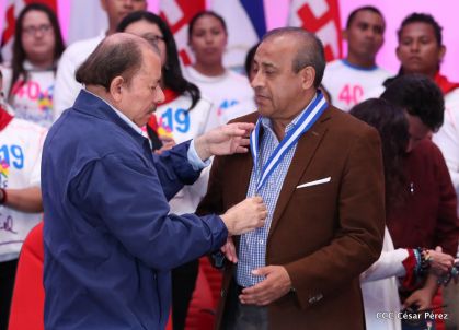 Homenaje a Alexis Argüello Tricampeón Mundial de Boxeo en el X Aniversario de su Tránsito a la Inmortalidad