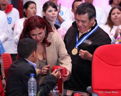 Homenaje a Alexis Argüello Tricampeón Mundial de Boxeo en el X Aniversario de su Tránsito a la Inmortalidad