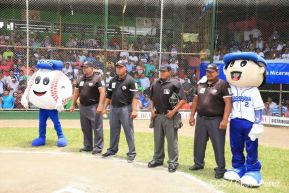 Familias matagalpinas disfrutaron el tercer partido de la serie amistosa entre Nicaragua y Cuba