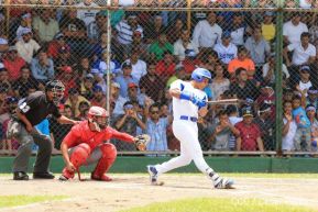 Familias matagalpinas disfrutaron el tercer partido de la serie amistosa entre Nicaragua y Cuba