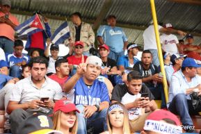 Familias matagalpinas disfrutaron el tercer partido de la serie amistosa entre Nicaragua y Cuba