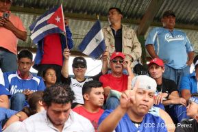 Familias matagalpinas disfrutaron el tercer partido de la serie amistosa entre Nicaragua y Cuba