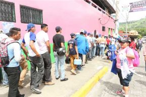 Familias matagalpinas disfrutaron el tercer partido de la serie amistosa entre Nicaragua y Cuba