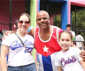 Familias matagalpinas disfrutaron el tercer partido de la serie amistosa entre Nicaragua y Cuba