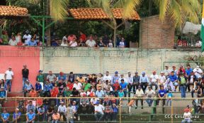 Familias matagalpinas disfrutaron el tercer partido de la serie amistosa entre Nicaragua y Cuba