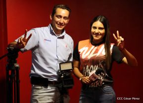 Cantos a la Revolución desde el Teatro Nacional Rubén Darío