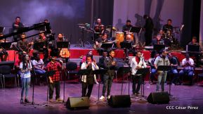Cantos a la Revolución desde el Teatro Nacional Rubén Darío