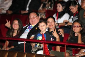 Cantos a la Revolución desde el Teatro Nacional Rubén Darío