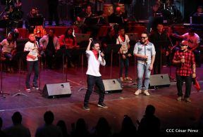 Cantos a la Revolución desde el Teatro Nacional Rubén Darío