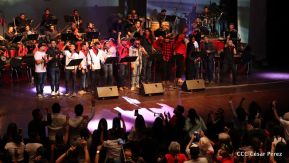 Cantos a la Revolución desde el Teatro Nacional Rubén Darío