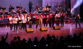 Cantos a la Revolución desde el Teatro Nacional Rubén Darío