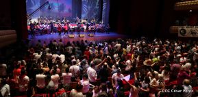 Cantos a la Revolución desde el Teatro Nacional Rubén Darío