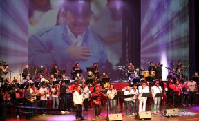 Cantos a la Revolución desde el Teatro Nacional Rubén Darío