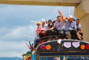 Caravanas de la victoria entran a Managua 
