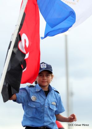 40/19 ¡Siempre Más Allá! celebrando la esperanza, el amor y la paz