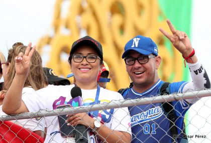 40/19 ¡Siempre Más Allá! celebrando la esperanza, el amor y la paz